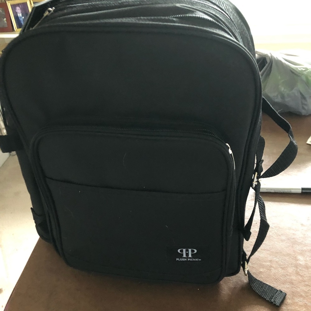 Plush picnic backpack